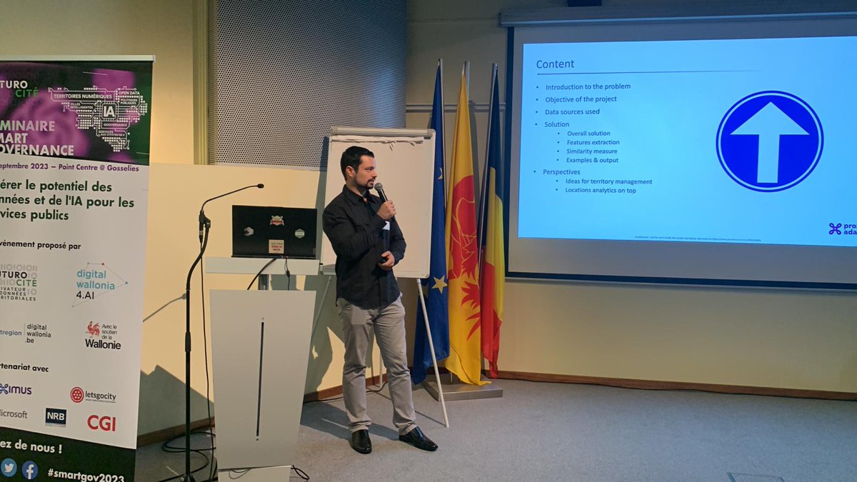 FuturoCite's tweet photo. Le #smartgov2023 se poursuit avec Benoît Hespel de @proximus Ada qui nous expose un projet de Signalisation routière 2.0 : quand l'IA se met au service des communes et des travaux publics - Avec le soutien de @digitalwallonia et la Wallonie https://t.co/V2aA234YFK