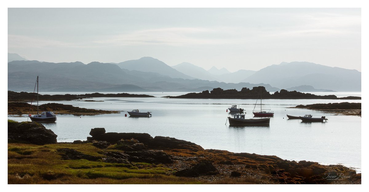 RonsonPhoto's tweet photo. Early(ish) morning at Armadale, Isle of Skye. #landscapephotography #OsleOfSkye https://t.co/FJjRIcl2C8
