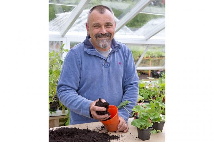 As we head into Autumn you might start thinking about your garden and how it could be improved next year?  Join David Hurrion here on the nursery. He'll share his design tips for creating your best ever garden. Booking essential. See: hardysplants.co.uk/shows-events