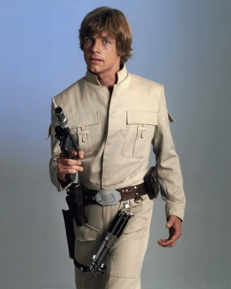 Join us in wishing Mark Hamill @HamillHimself many happy returns. He was born on this day in 1951. - Mike