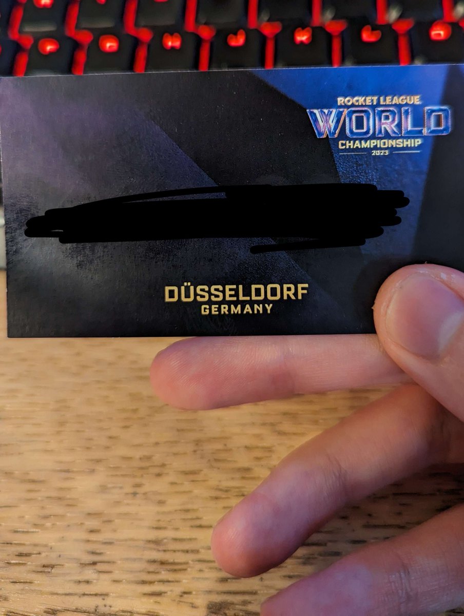 RLCS WORLDS WHEELCODE GIVEAWAY:

1,000 Followers is not something I ever expected. 
I feel incredibly grateful and honoured, and I want to give smth back.

From the bottom of my heart: THANK YOU

How to enter:
✅Follow 
✅Retweet
✅Tag a friend.

Winner drawn Sep 25th