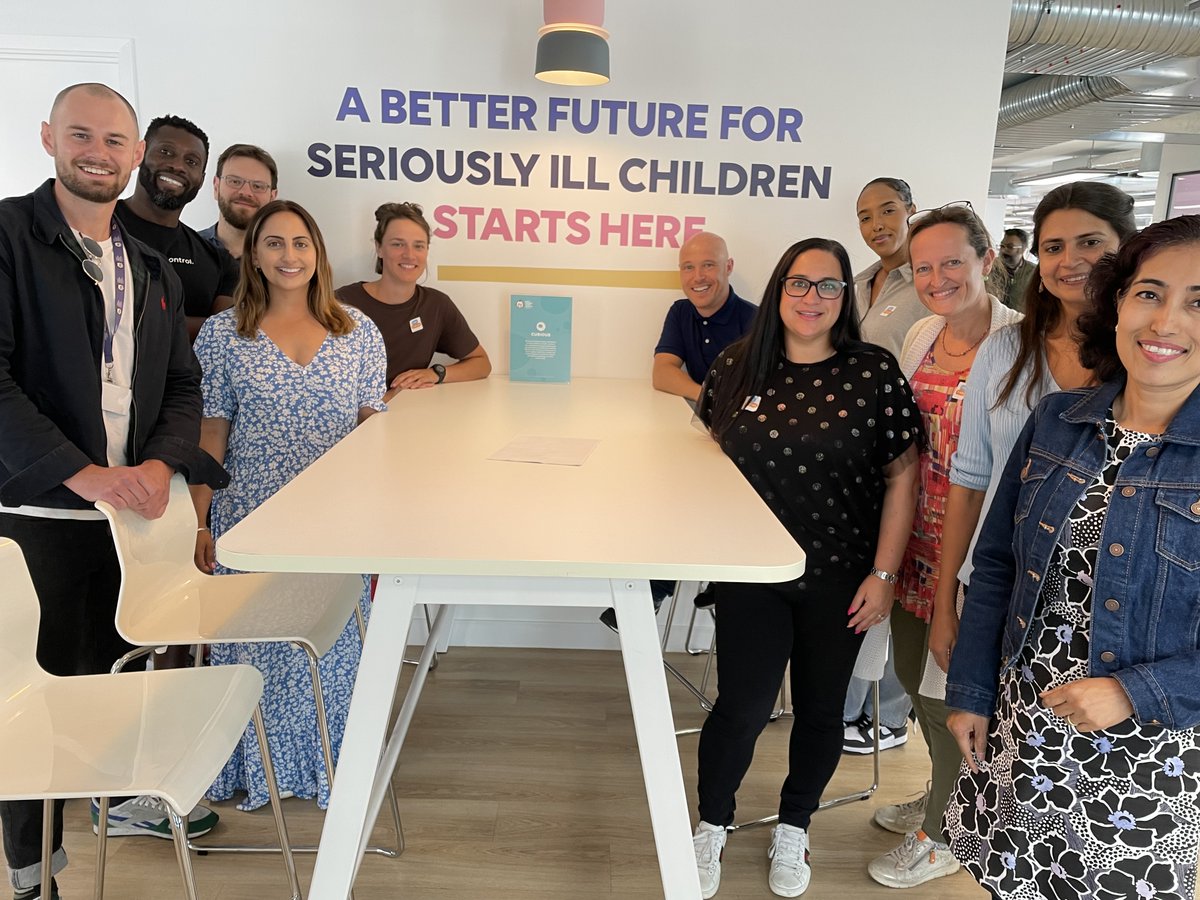 ErasedbyLimit's tweet image. On Friday I was lucky enough to take part in the @splunk #volunteer day and spend some time at @GOSHCharity hand writing thank you cards for some of their amazing #fundraisers. It was truly inspiring!

#splunkforgood #splunklife #GreatOrmondStreet