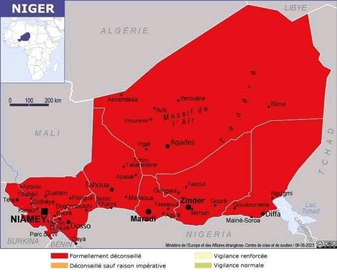 🔴L'<a href="/Elysee/">Élysée</a> dit que le #Sahel est pauvre et pourtant vos mercenaires <a href="/BARKHANE_OP/">Armée française - Opération BARKHANE</a> qui sont chez nous Ils sont payés a 1,3milliards de franc CFA/Jours sur la terre des PAUVRES, et dans tout ça elle ose coloré nos cartes en rouge tout cela avec la présence de leur force au #Sahel.
