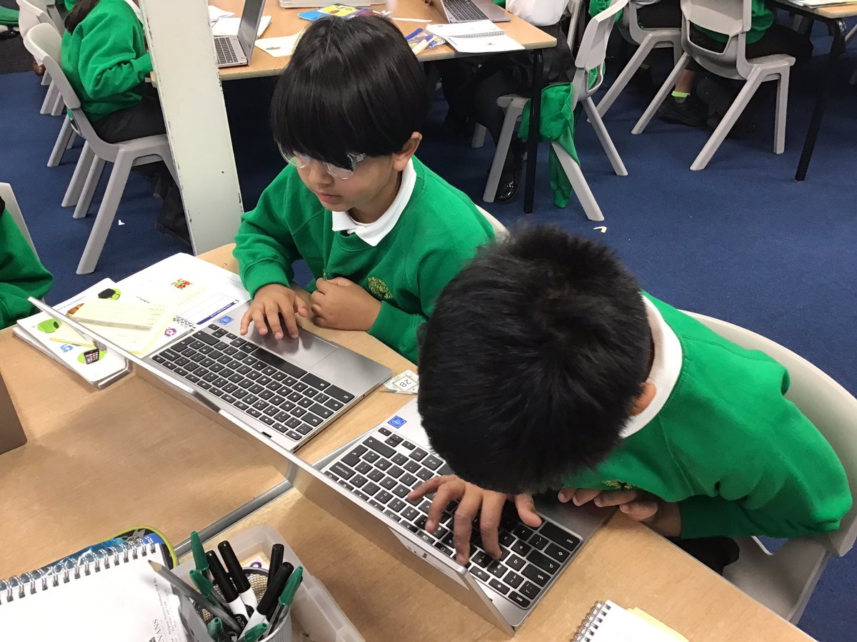 Our first attempt at Learning By Questions today in maths…so far so good! <a href="/TeamGreenacres1/">Greenacres Primary Academy</a> #GPAmaths
