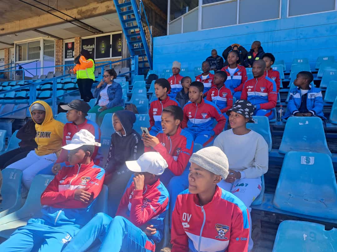 DiamondLadiesF2's tweet photo. #FillUp_Windhoekdraughtparkstadium🦁 
#NorthernCapeDerby
#Ditau_DiaRora 
#HungryLionsFC
#DiamondLadiesFc was there to witness the mood https://t.co/fzSlyIeNxX