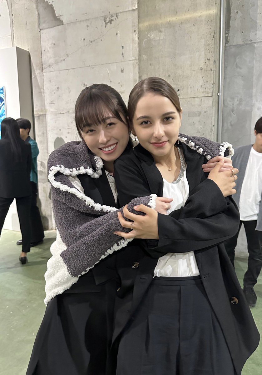 1840_tbs's tweet photo. ⋱ご視聴ありがとうございました⋰
『18/40 ~ふたりなら夢も恋も~』

期待のキュレーターコンビ
有栖（#福原遥 ）と綾香（#嵐莉菜 ）🖼️🩵

ブランケットに仲良く2人でくるまった
可愛すぎるオフショットです📷

最終話はまだまだTVerで
無料見逃し配信中！🌅
🔗 https://t.co/aoG80mIOWt

#エイフォー https://t.co/StQCWIqP7E