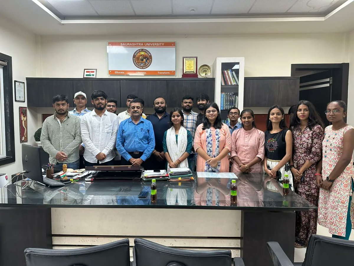 tank_drashti's tweet image. કેન્દ્રીય છાત્ર નેતા પ્રવાસ અંતર્ગત કુ. પૂનમ બેન શેખાવત નું સૌરાષ્ટ્ર યુનિવર્સિટી ખાતે પ્રવાસ રહ્યો.
#abvprajkot