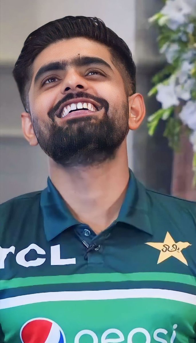L0VEEVERYONE's tweet photo. All Pakistanis are with you. You are our captain and you will be. Inshallah #BehindYouSkipper #supportBabarazam https://t.co/tKf7hGUWUr