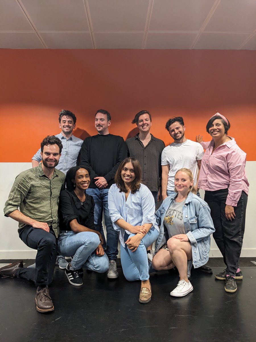 🎉 ANNOUNCEMENT 🎉 

The new FA resident Harold team Triple Denim will be making their debut THIS SUNDAY 👖 

Don’t miss this special night! 

🎟️ thefreeassociation.co.uk/fashowslist/ha…