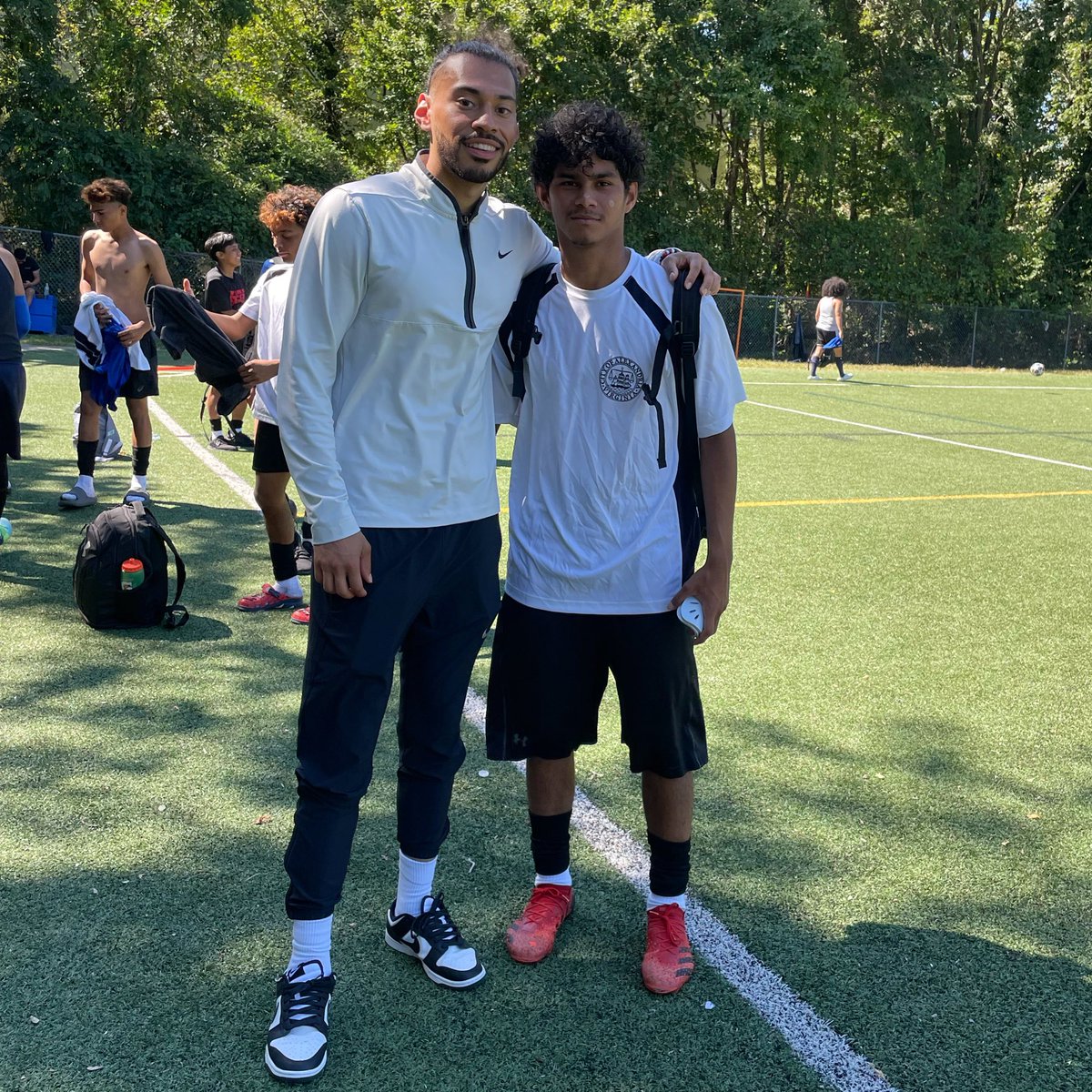 International Academy 🌎 Alexandria City HS tweet media