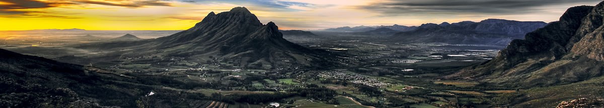 StellWineRoute's tweet photo. Welcome to everyone at @Woordfees in Stellenbosch! While here, sign up for wine events with industry legends including @kleine_zalze, @KFwines, #CabernetCollective, #Lanzerac and @MuratieWines. More info: https://t.co/4Mfe8GetKd https://t.co/SOIYEPlFNR