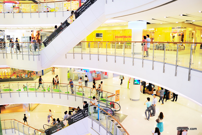 networkdrprem's tweet image. The Ultimate Shopping Guide: Retail Therapy in Florida’s Outlet Malls
 go.drprem.com/fwjwy
#hometone #drpremnetwork #drprem #sponsored
#RetailTherapy #FloridasOutletMalls #visitinFlorida #located
#holidaymakers #populardestination