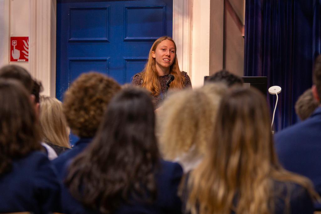 HomertonSLO's tweet photo. Last week we got back from a very successful #ScottishSchoolsTour where we spoke to people from over 61 #schools across #Scotland about #applyingtoCambridge! π https://t.co/HKtKSbswjE
