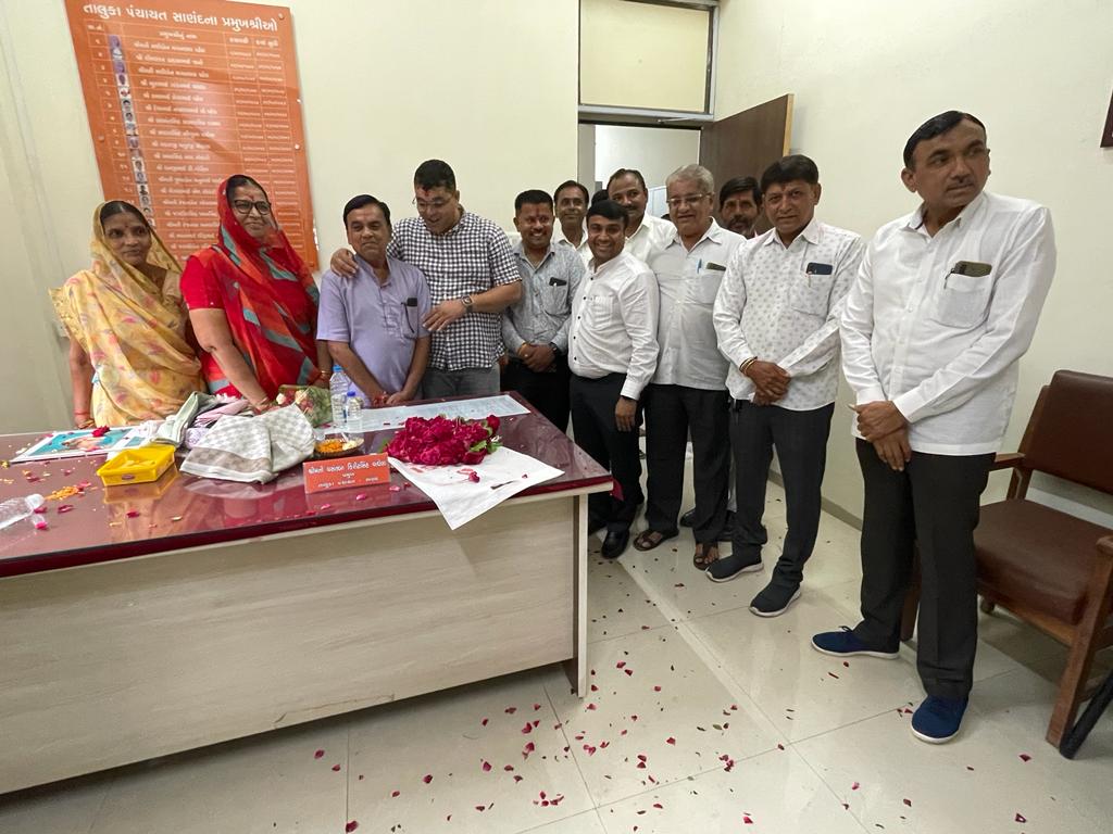 #સાણંદ તાલુકા પંચાયત માં નવનિયુકતસદસ્યો દ્વારા કરવામા આવેલ કથા મા હાજરી આપી હોદ્દેદારો અને સદસ્યો ને #અભિનંદન પાઠવ્યા.