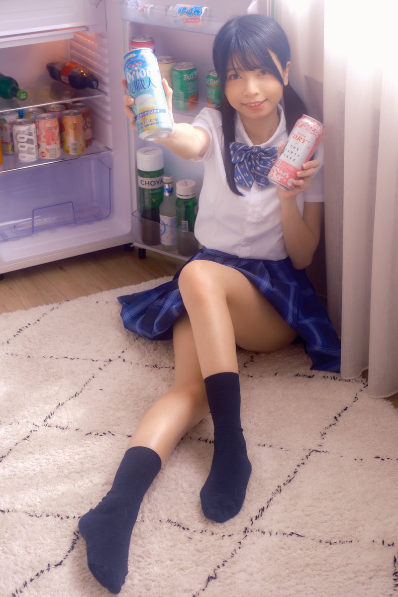 根本是我的形象照吧😳
喜歡電動跟吃吃喝喝的JK雙馬尾少女💕

Photo by Michael ⸜  ෆ ⸝‍

#絕對領域 #絶対領域 #制服 #JK #JK制服 #學生妹 #學生 #學生服 #高校生 #高校 #長腿 #美腿 #腿 #腿控 #長髮 #雙馬尾