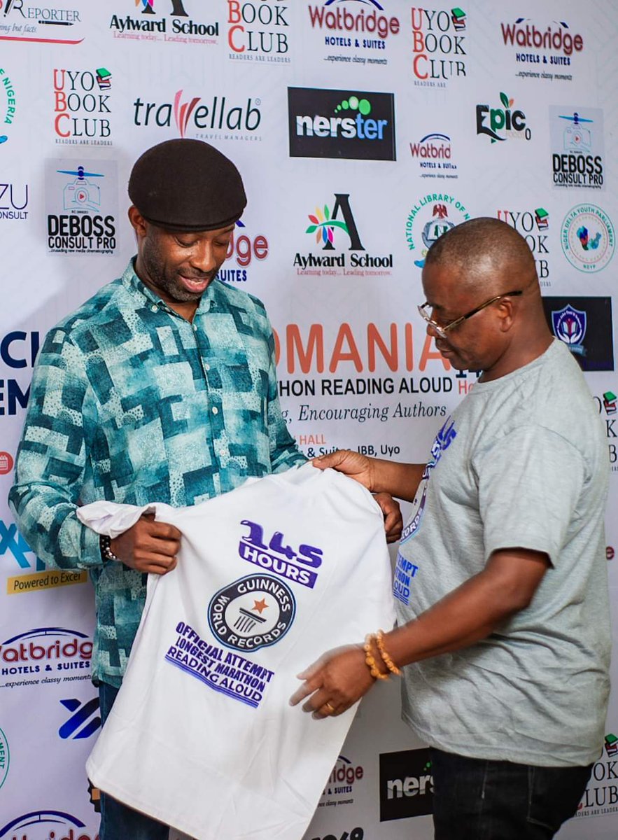 akwaibomdaily's tweet photo. Rt. Hon. Onofiok Luke paid a solidarity visit to John Obot over his #Readmania record quest
@johnnieobot @LukeOnofiok
#Readmania
#ReadToLead
#AkwaIbomTwitter
#AkwaIbomToTheWorld
#Guinnessworldrecord
#johnobotreadsaloud
#UyoBookClub Norsemen CBlack
#AkwaIbomDaily #Gistlover Aunty Esther 390k Baba Suwe Vincent Enyeama
#bellashmurda Orile Manchester United