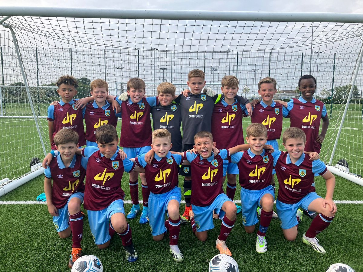 ClaretsAcademy's tweet photo. Our U11s competed in Leicester City’s Foxes Cup this weekend ⚽️ 

They recorded wins over Colchester United, Dream Academy and Luton Town, and finished 4th! 🙌 

Well done on a successful tournament lads! 👏 https://t.co/IURhGMQ3WW
