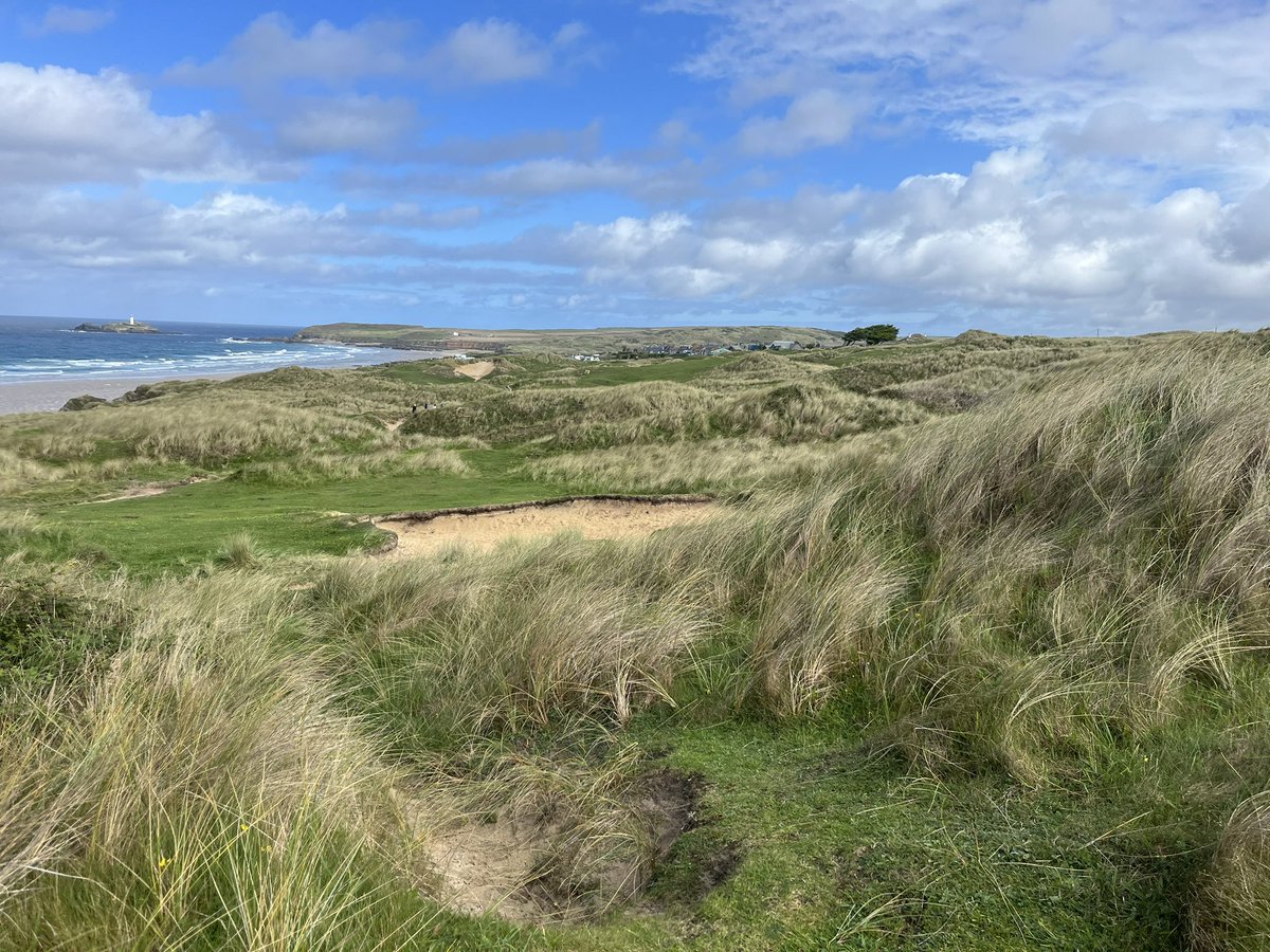 Golf brain kicks in whilst on a short break in Cornwall,  the typical “this would make a brilliant golf course! 
@scratch_podcast 
#golf