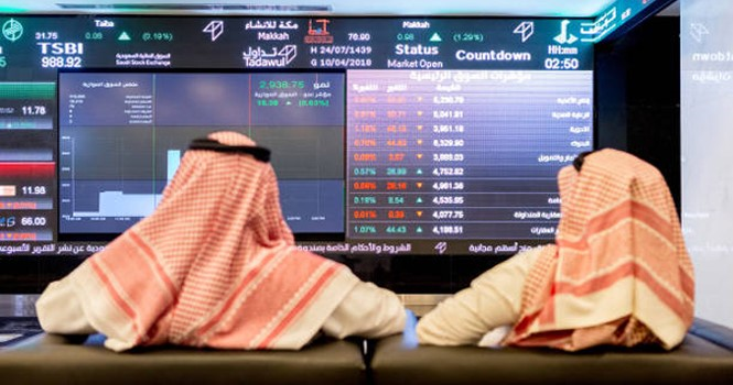 #السوق_السعودي يتراجع بـ0.5 % عند 11104 نقاط.. #بتداولات 4 مليارات ريال أنهى #مؤشر_السوق_السعودي، جلسة اليوم #الأحد، على تراجع بنسبة 0.5 %، ليغلق عند 11104 نقاط (- 50 نقطة)، #وبتداولات بلغت قيمتها الإجمالية نحو 4 مليارات ريال.