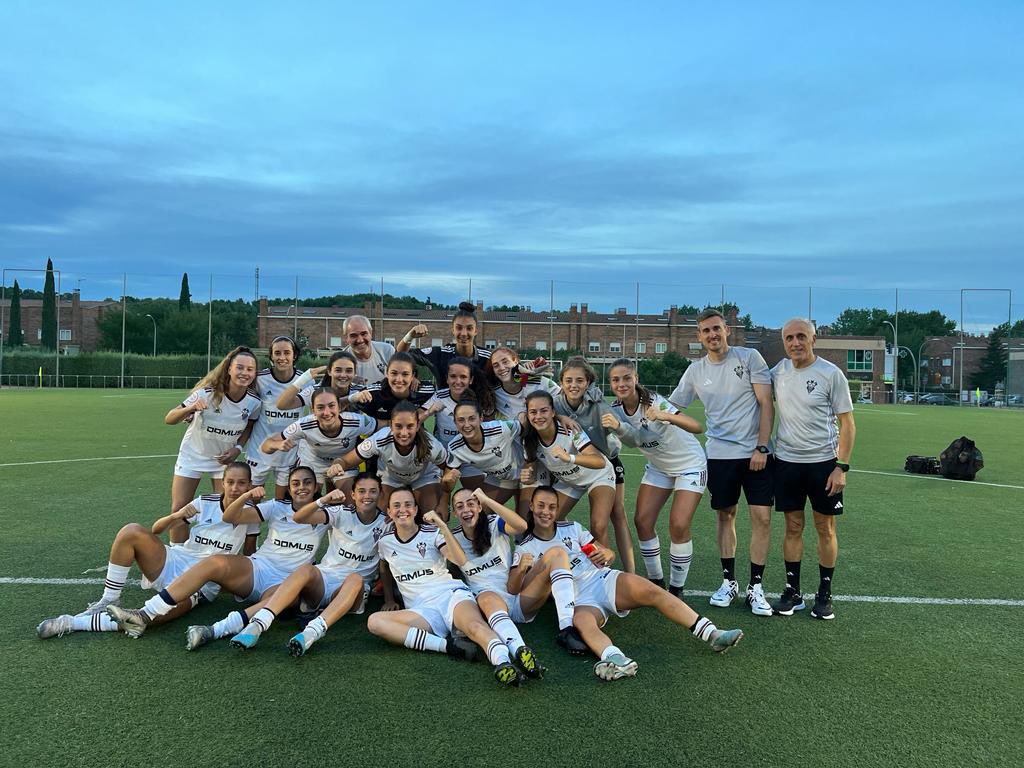 𝕋𝕣𝕖𝕤 𝕡𝕦𝕟𝕥𝕠𝕤 𝕡𝕒𝕣𝕒 𝕟𝕦𝕖𝕤𝕥𝕣𝕠 𝕗𝕚𝕝𝕚𝕒𝕝 ➕3️⃣

Dinamo de Guadalajara 1️⃣ - 3️⃣ Funda B 

⚽️ Adriana
⚽️ Patri 
⚽️ Tere 

#VamosFunda