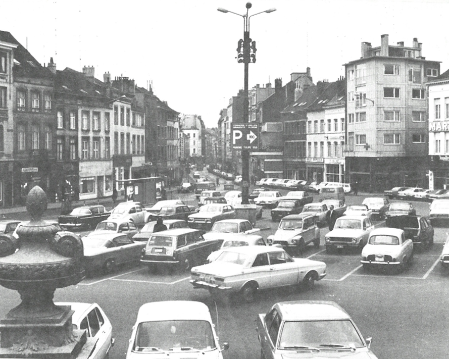 YvesRouyet's tweet photo. #ixelles place Fernand Cocq, vers 1970
(c) Archives communales d'Ixelles https://t.co/YxBCGoF6Rj