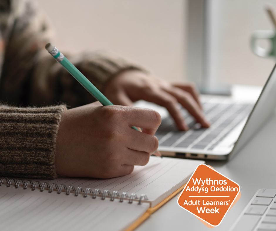 During AdultLearnersWeek from @LearnWorkCymru 
& @WorkingWales why not get in touch & see what FREE sessions are available from Groundwork Training & @NEwalesACL 

Find out more ▶ shorturl.at/eGIU7

#AdultLearnersWeek #Wrexham #Flintshire