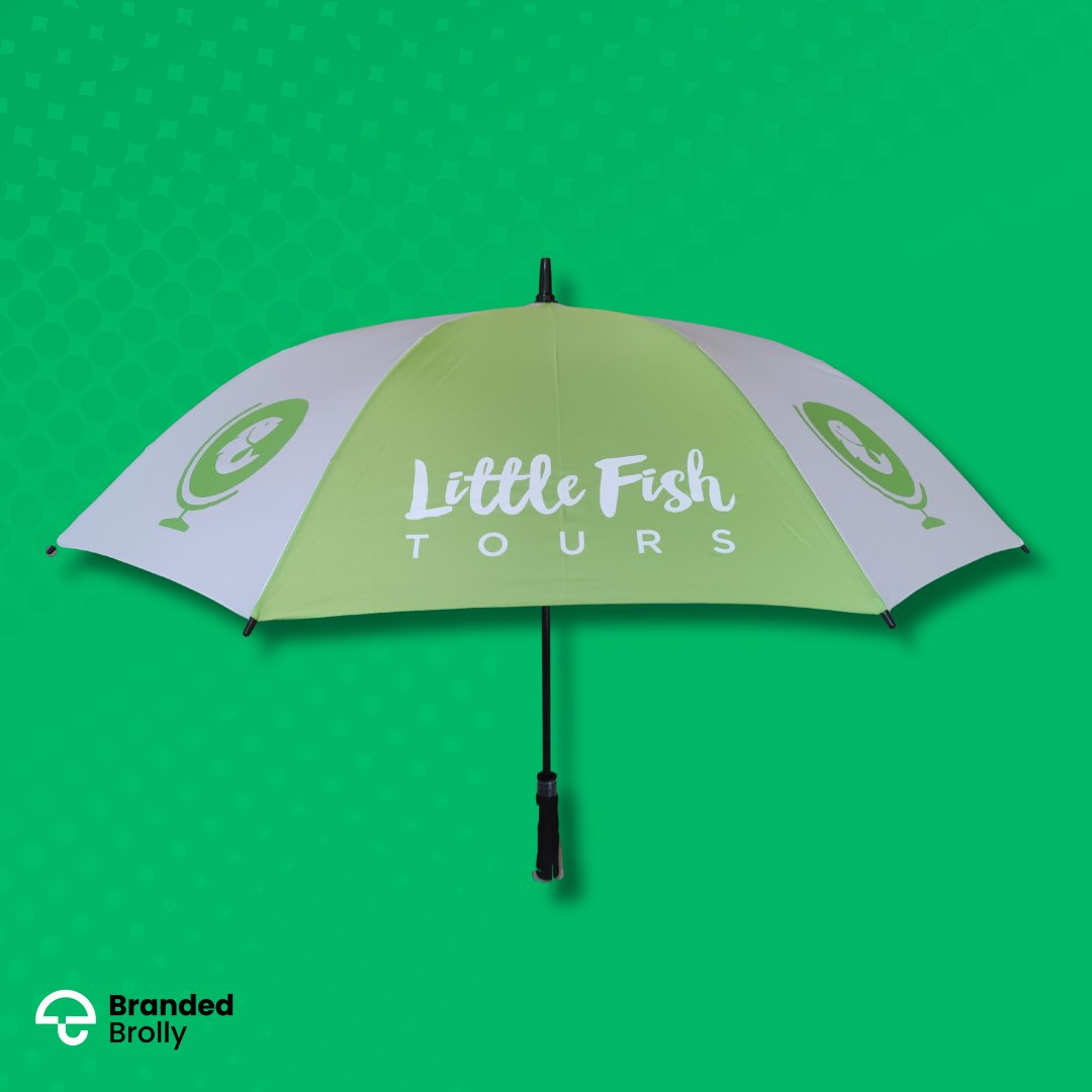 How to make your tours easy to spot in large crowd?🤔 

With branded brollies! ☂️

<a href="/littlefishtours/">Littlefishtours</a> made their tour guides easy to spot by giving them green &amp; white umbrellas.  

A simple but very effective additional use for your branded umbrellas! ✅