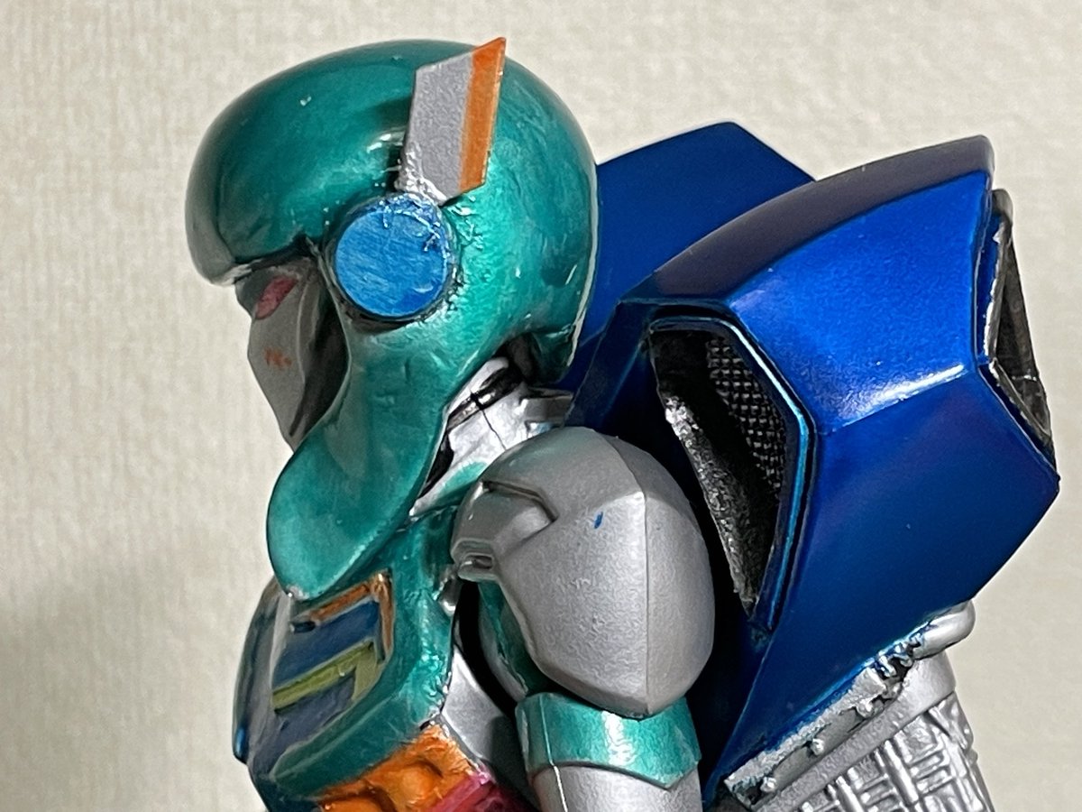 Yattaze_Carabus's tweet photo. IRON OWL ついに完成！

マーベルレジェンドのアイアンハートにプラ板や3Dプリンターで作ったパーツを組み合わせたものを塗装して作った！

プリマジのあうるちゃんとめが姉ぇがMCUの世界で未知なる脅威に備えてアイアンマンのようなスーツを作っているところを想像してたら作りたくなったのだ！ https://t.co/ulDwem12cC