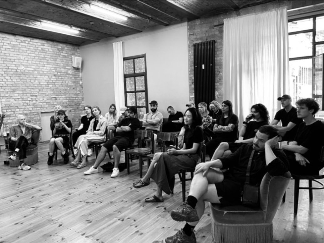 studio_brasch's tweet photo. G-M with a group photo from the @hyperfuturism strategy meeting and meetup. We have exciting things in the pipeline! ⚡️⚡️ https://t.co/XEJtf7WoHs