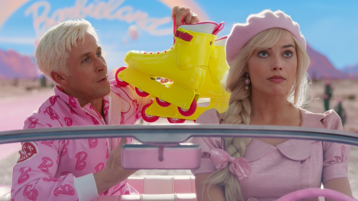 DrHelenFerrara's tweet photo. Creativity appreciation for The Barbie Movie🌟💖 From the sets to the acting the genuine love and care put into this movie is impressive. A genuine joy to watch! #BarbieMagic #MovieMagic https://t.co/zlS4gb1aOJ