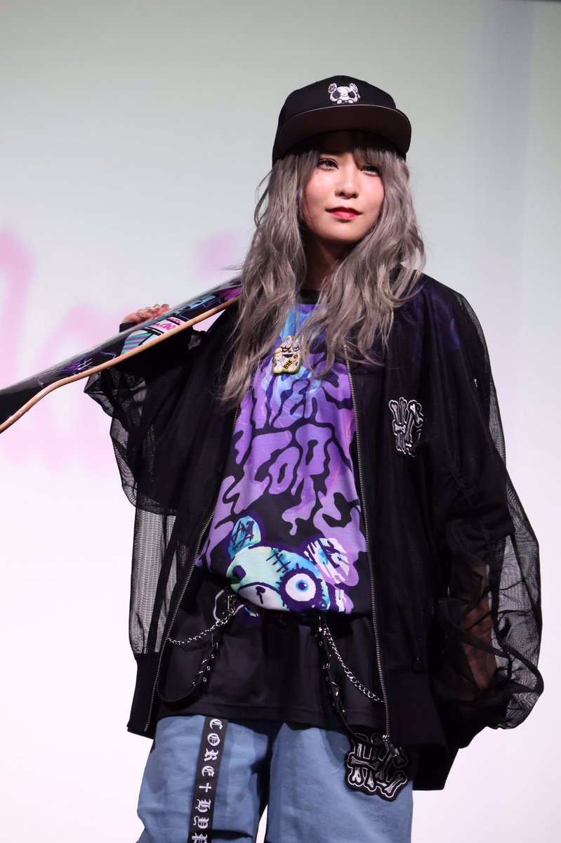 akihiro3776's tweet photo. 9/18 Colorful Collection Lightにて、NiCOさん。颯爽としたランウェイです。美しい!!
#ColorfulCollectionLight
#カラコレライト
#カラフルコレクション
#NiCO #ちゃんにこ
#マリーナホップ https://t.co/A0oZ6viASx