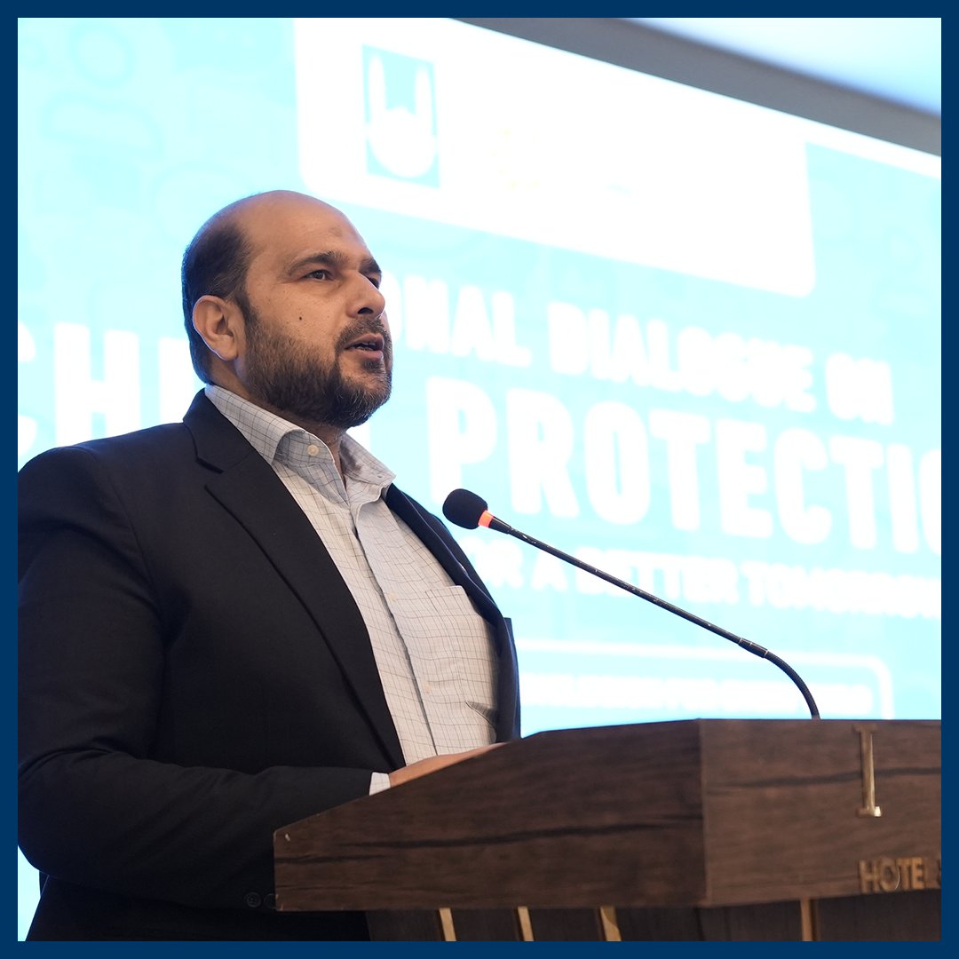 IslamicReliefPK's tweet photo. Upholding child rights is at the heart of IR's work. National Dialogue on Child Protection concludes at commitments from our partners &amp; supporters to carry forward the agenda of protecting children at risk and creating a safer tomorrow for them through joint efforts. 🤝 https://t.co/wm5ejlz9zZ