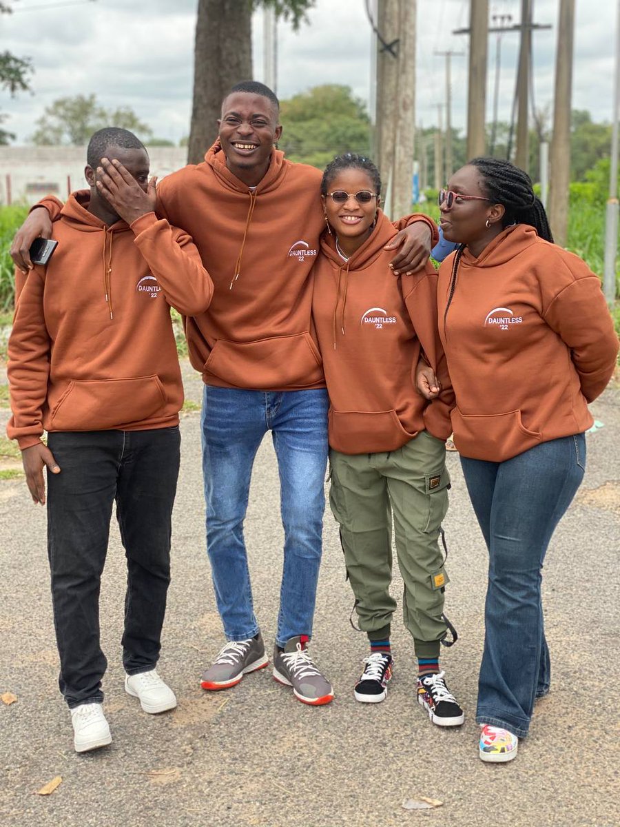TheFajiTobiloba's tweet photo. Thankful for the experiences garnered at the University of Ilorin. Class'22, over and out. https://t.co/VyGBXKRIWQ