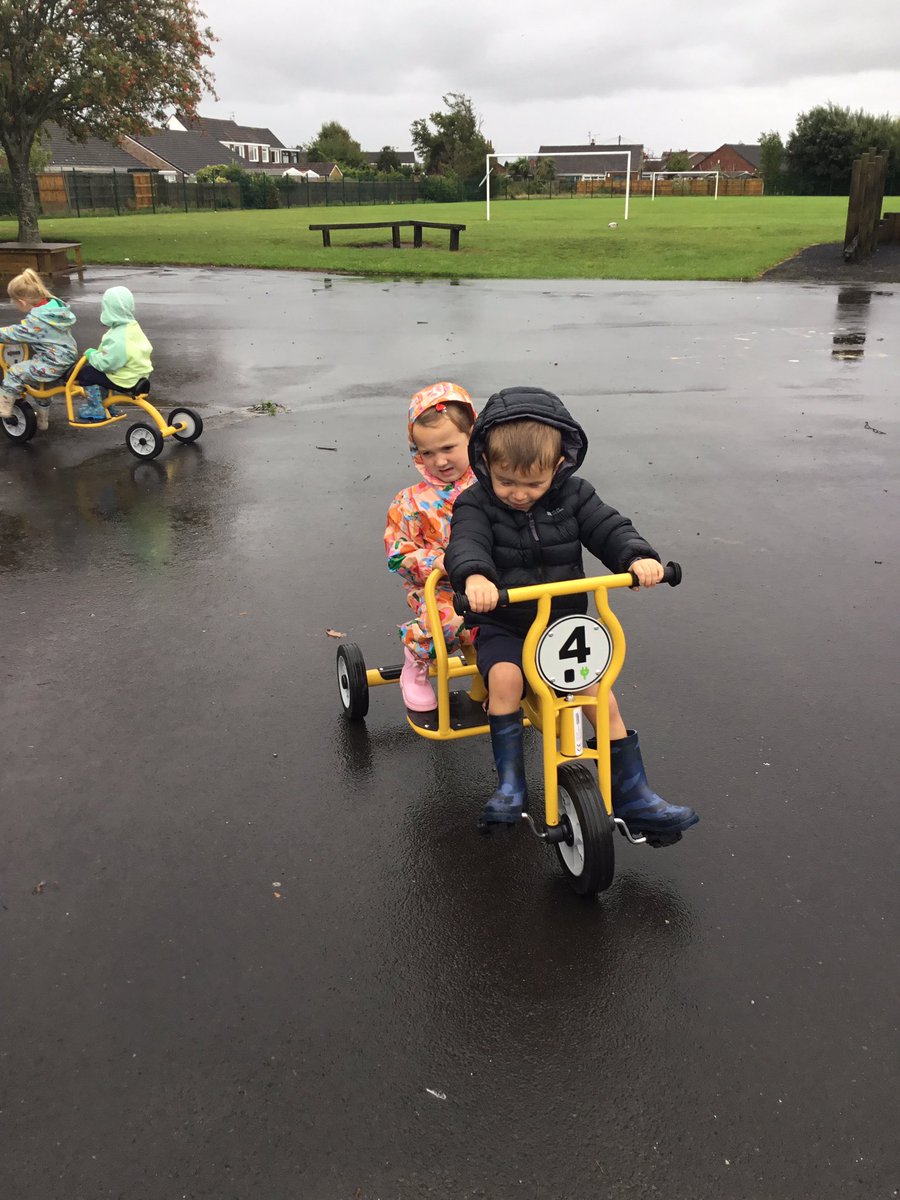 Little Squirrels at Redgate Primary School tweet media