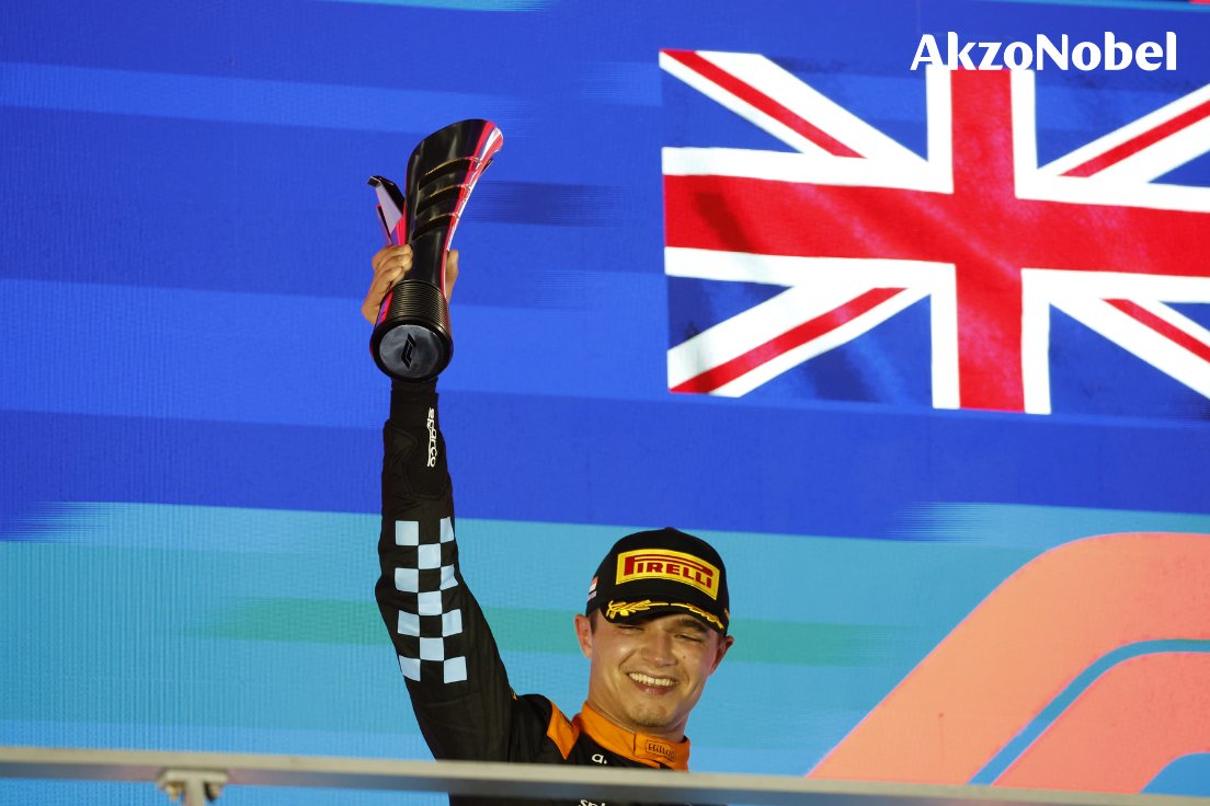 Fantastic drive by <a href="/LandoNorris/">Lando Norris</a> to claim P2 in yesterday’s #SingaporeGP – his third podium of the season! Congratulations to the entire <a href="/McLarenF1/">McLaren Mastercard Formula 1 Team</a> team.

#AkzoNobel #McLaren #Automotive #SikkensVR #FormulaForSuccess #F1