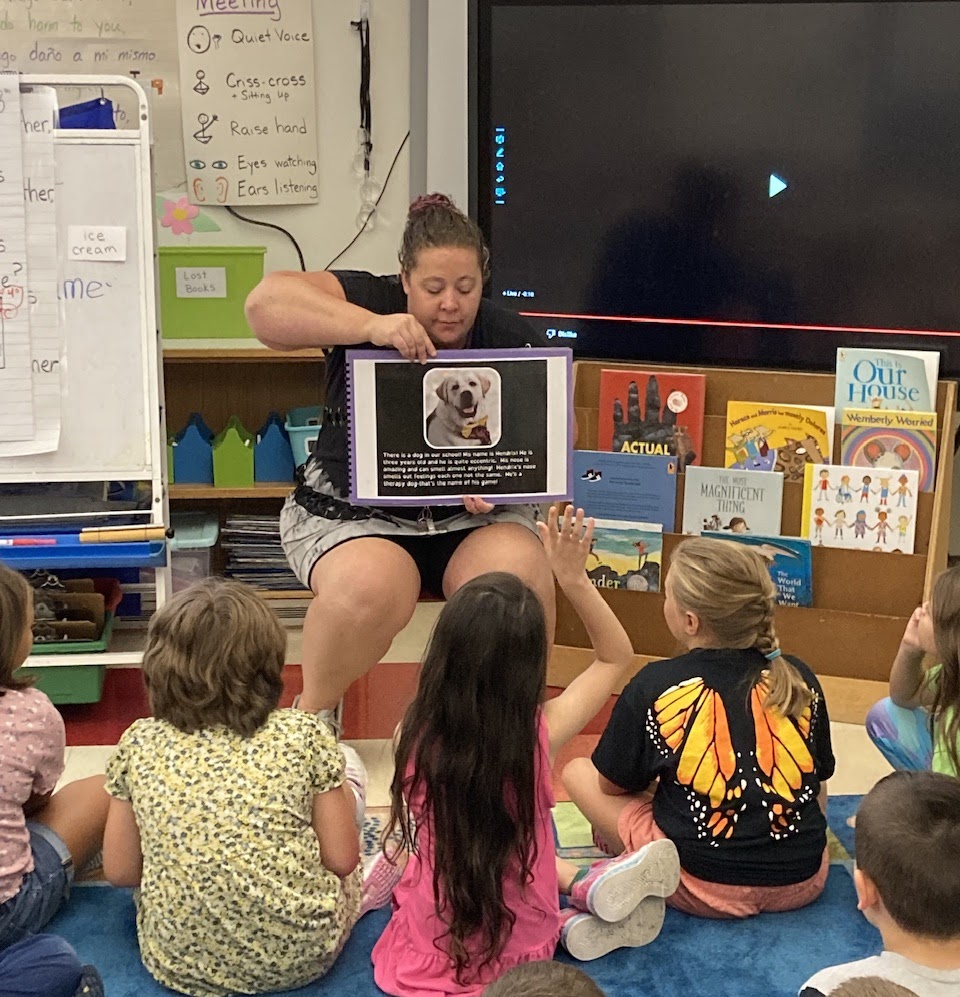 elm_vt's tweet photo. Ms. Maresa's class learning about Hendrix the Therapy Dog.  Hendrix is not only therapy for students but  staff as well!
#ssdvt  #elmhillschool  #hendrixthetherapydog https://t.co/EyYv93jwVo