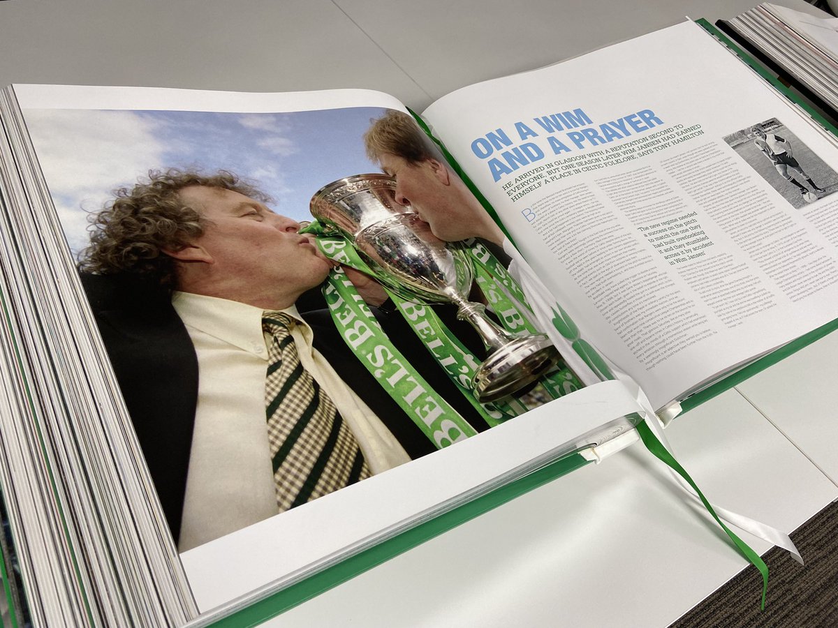 DennisVanEersel's tweet photo. Eerbetoon aan Wim Jansen in de perskamer van Feyenoord, voorafgaand aan het duel tegen Celtic, waar hij natuurlijk ook een clublegende is. #feycel https://t.co/NFtqRPLQZ9