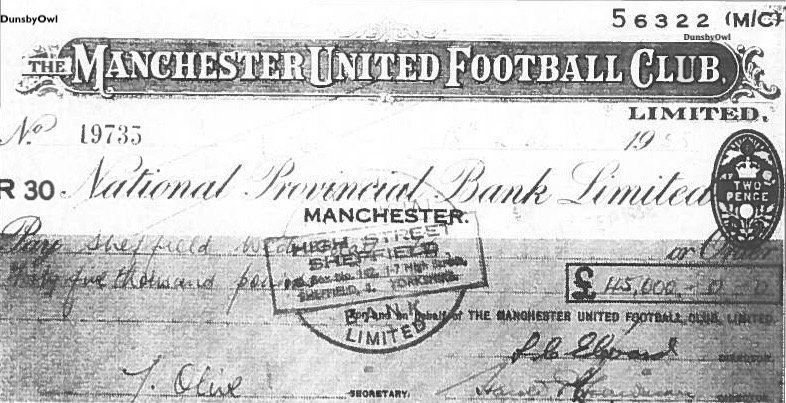 Dunsbyowl's tweet photo. #OnThisDay 65 years ago - Sheffield Wednesday's 'Golden Boy' Albert Quixall was transferred to
@ManUtd for the sum of £45,000 - a new British Transfer Record. #SWFC https://t.co/pY759eweuB