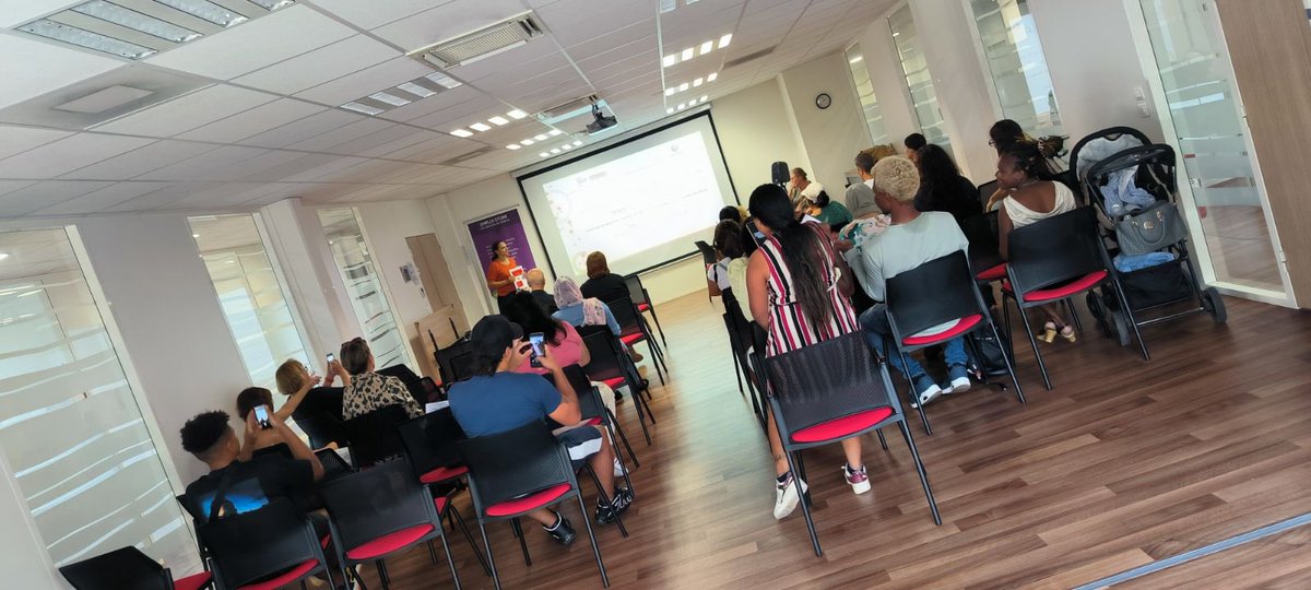 Pôle emploi Perpignan Saint Assiscle fait une de ses priorités d’accompagner ses public sur l’apprentissage de la langue française avec le GRETA de Perpignan à travers une formation complète 💪 #Perpignan #tousmobilises #poleemploi #formation