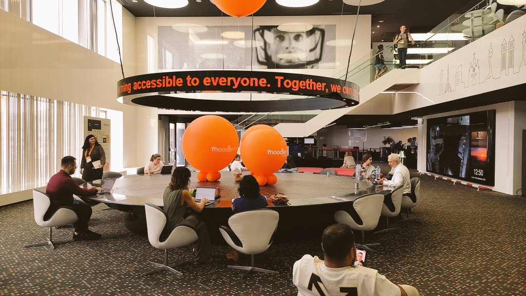 Open source the only way we can together work towards building a better world. <a href="/mootglobal/">MoodleMoot Global | #MootGlobal25</a> 
A network of 100 plus partners gets together for four days of new ideas and collaborations