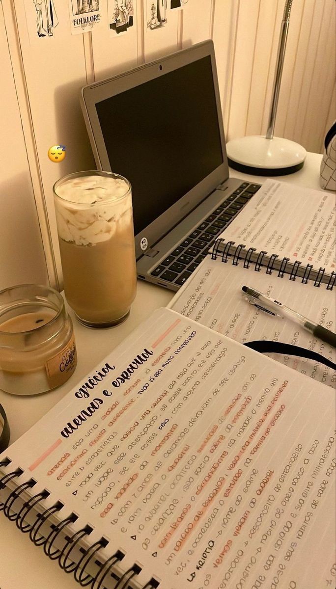 Marry_study's tweet image. #studytwt #study 

✨ meu nome é Mary ✨

- Vestibulanda e concurseira
- tentando entender exatas 😭
- bookstan