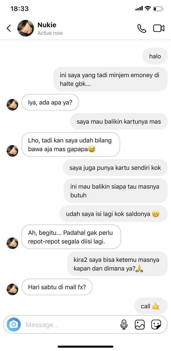 intaeraepol's tweet photo. Pernah kebayang gak sih kalo cinta bisa tumbuh gara-gara saldo e-money yang habis trus dibantuin masuk halte sama penumpang lain?🤔

• gyuwook / gunvin au 
(tag on alt) https://t.co/oxTA6GGfI0