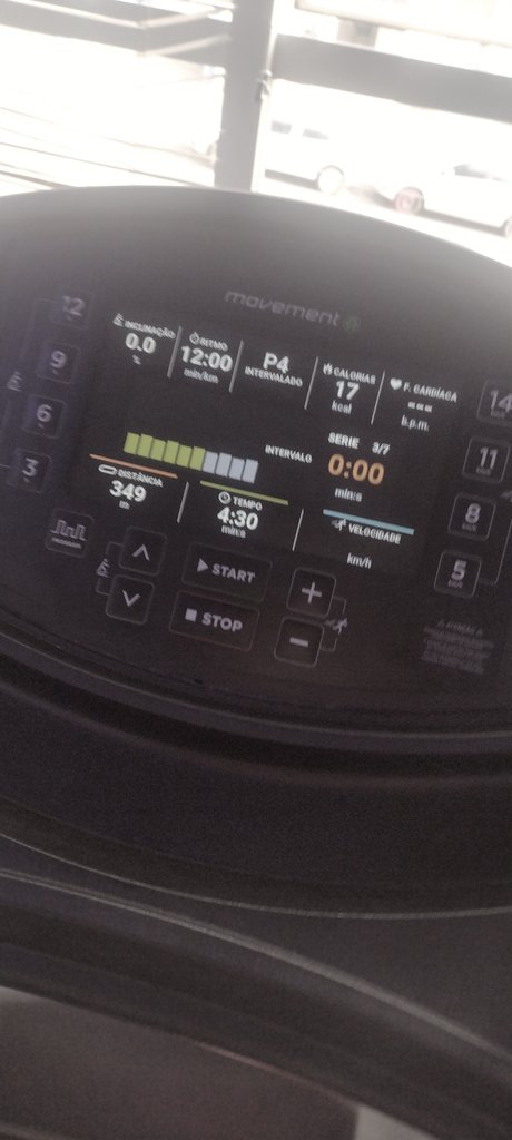 Marry_study's tweet image. Sofrer na academia para ficar gatinha com a roupa da atlética na federal ano que vem, se Deus quiser 🙌🙌