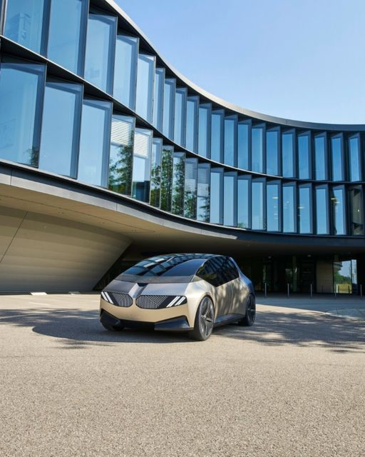 BMW Hellas tweet media