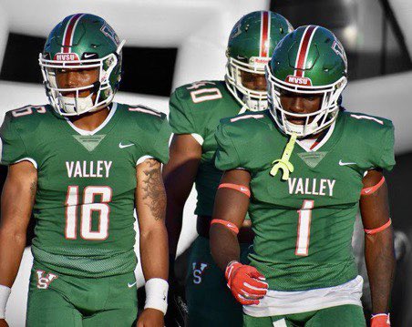 Blessed to receive my first d1 offer from valley state <a href="/ValleyStateFB/">Mississippi Valley State University Football 🟢🔴</a> <a href="/_CoachWyatt/">Coach Wyatt Anderson</a> 🟢🔴