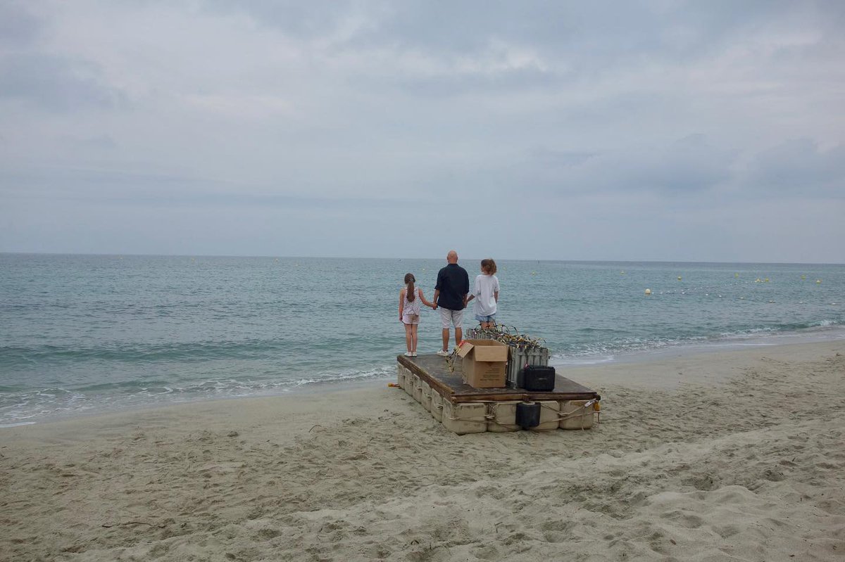 GroupeFiction's tweet photo. Nouveau tournage cette semaine pour la productrice Emilie Tardif (Améthyste Films) qui produit le court-métrage LES ARTIFICES de Kahina Le Querrec, avec le soutien de La Collectivité de Corse.
@NvelleAquitaine @ALCA_NAquitaine https://t.co/PFFLw6kUdS