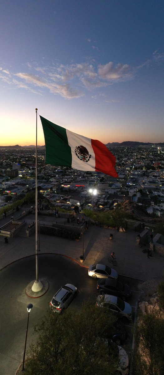 SonoraAereo's tweet photo. Mes Patrio 

#Hermosillo #sonora https://t.co/LvYZnOXjdf