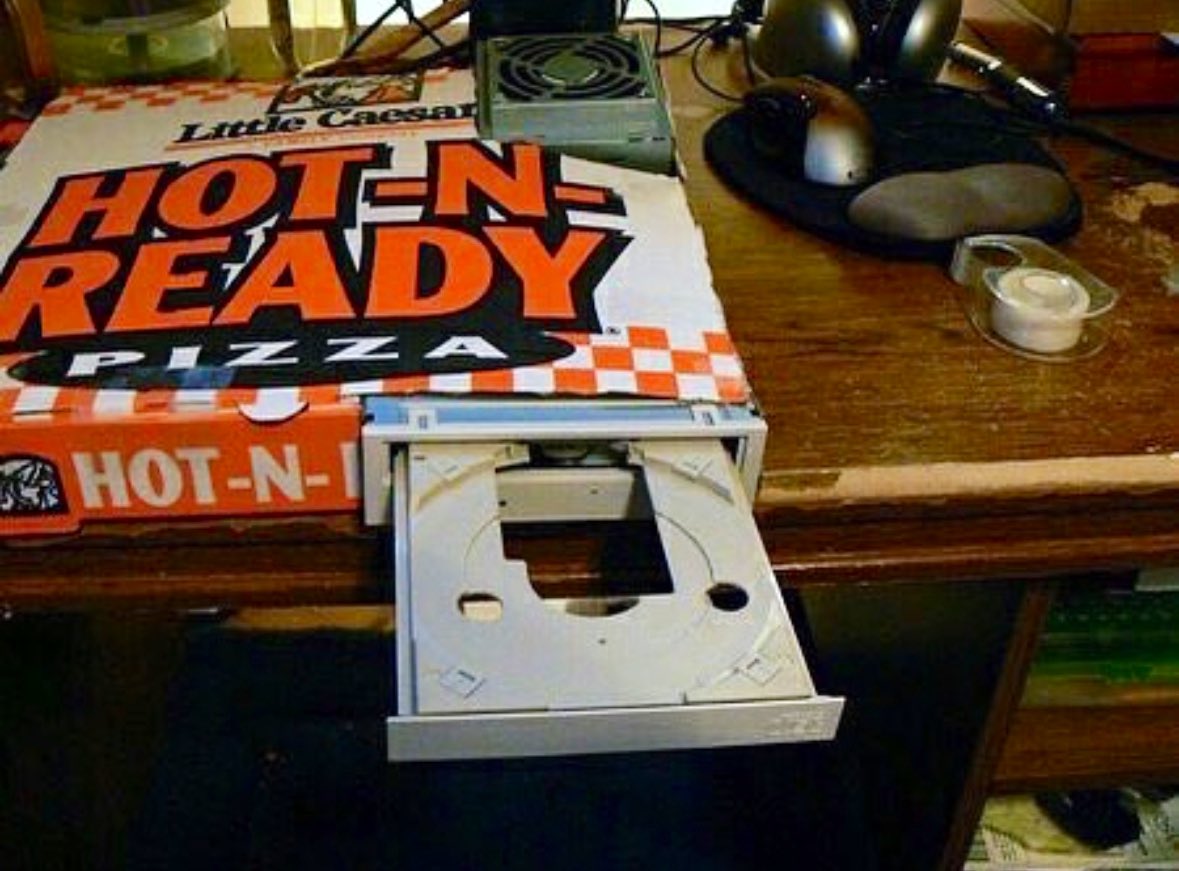 The Internet tweet media