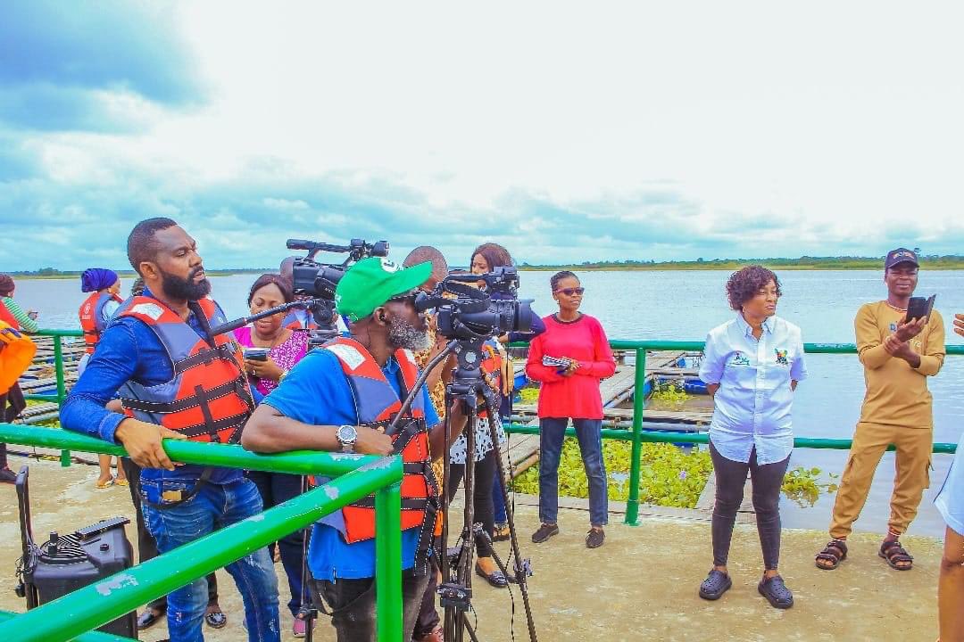 Media advocacy field tour held by <a href="/LAGOSAPPEALS/">Lagos APPEALS Project</a> to capture success stories, inform media partners about project closure and sustainability plans. Journalists in electronic, print &amp; social media participated in the tour to sub-projects.
#APPEALSng
See more: m.facebook.com/story.php?stor…