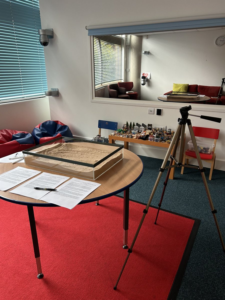 Sydney Conroy tweet media